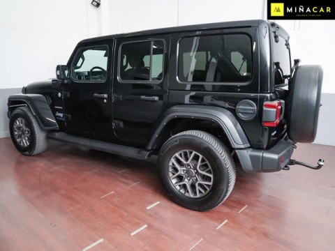 Jeep Wrangler 2.0 Rubicon 8ATX 280 kW (381 CV)