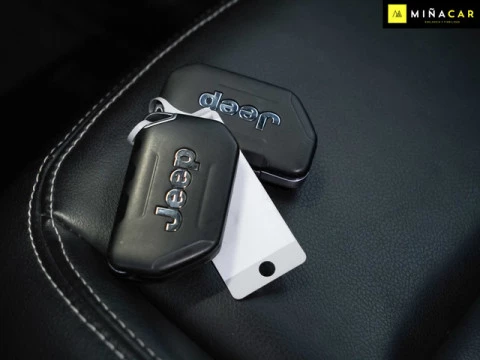 Jeep Wrangler 2.0 Rubicon 8ATX 280 kW (381 CV)