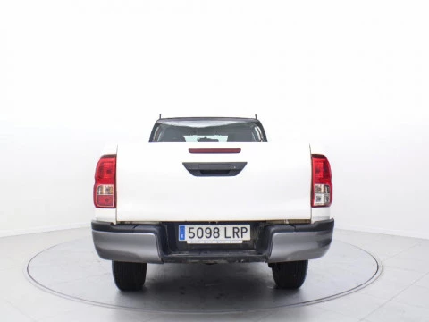 Toyota Hilux 2.4 D-4D GX 4WD DOUBLE CAB 150 4P