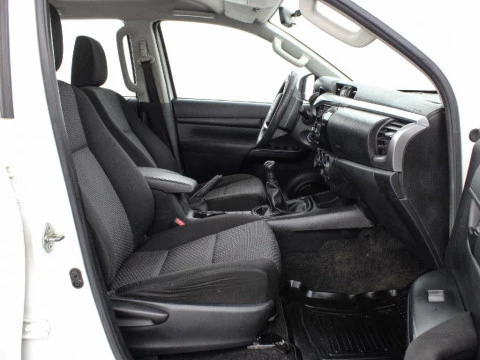 Toyota Hilux 2.4 D-4D GX 4WD DOUBLE CAB 150 4P