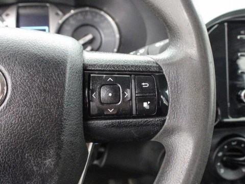 Toyota Hilux 2.4 D-4D GX 4WD DOUBLE CAB 150 4P