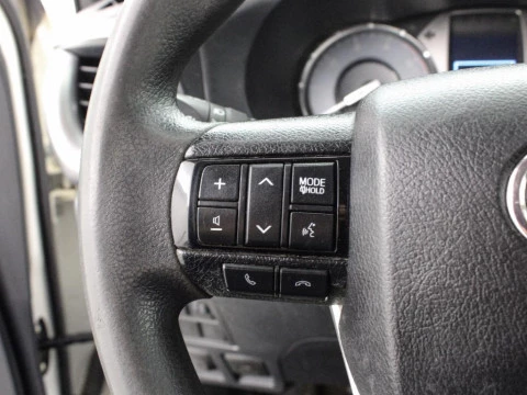Toyota Hilux 2.4 D-4D GX 4WD DOUBLE CAB 150 4P