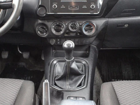 Toyota Hilux 2.4 D-4D GX 4WD DOUBLE CAB 150 4P