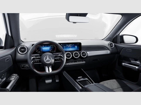 Mercedes-Benz GLB  200 d