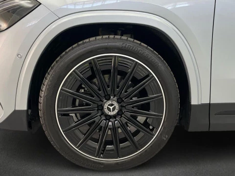 Mercedes-Benz GLA 200 D