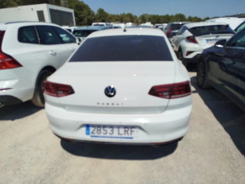 Volkswagen Passat Business 2.0 TDI 90kW (122CV) DSG