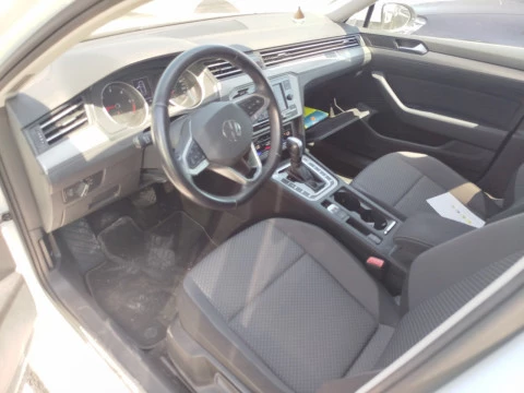 Volkswagen Passat Business 2.0 TDI 90kW (122CV) DSG