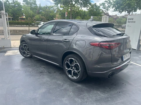 Alfa Romeo Stelvio 2.2 Diésel 154kW (210CV) Veloce Q4