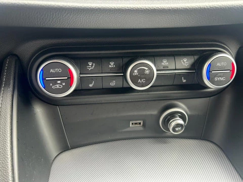 Alfa Romeo Stelvio 2.2 Diésel 154kW (210CV) Veloce Q4