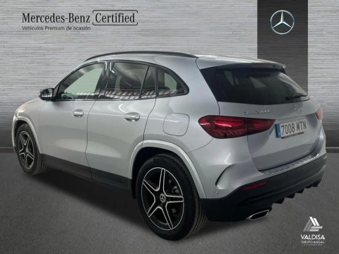Mercedes-Benz GLA 200 d