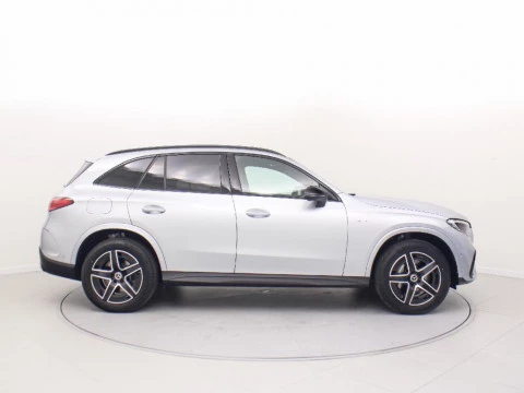 Mercedes-Benz Clase GLC 2.0 GLC 300 DE PHEV AUTO 4MATIC 333 5P