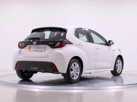 Toyota Yaris 1.5 120H Business Plus