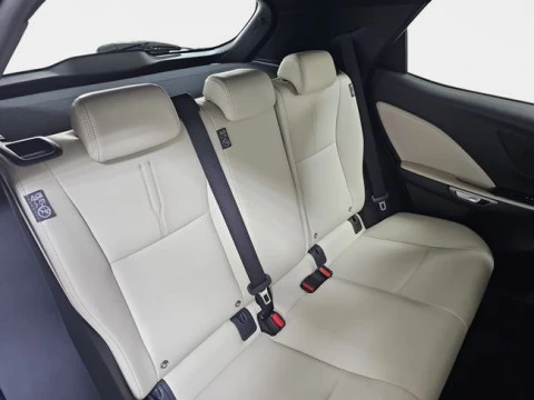 Lexus LBX 1.5 136cv HEV Elegant+