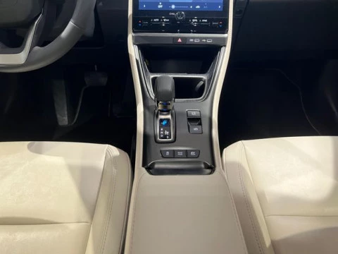 Lexus LBX 1.5 136cv HEV Elegant+