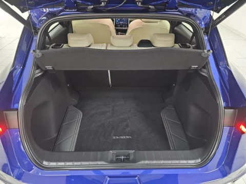 Lexus LBX 1.5 136cv HEV Elegant+