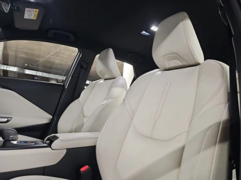 Lexus LBX 1.5 136cv HEV Elegant+