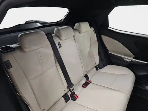 Lexus LBX 1.5 136cv HEV Elegant+