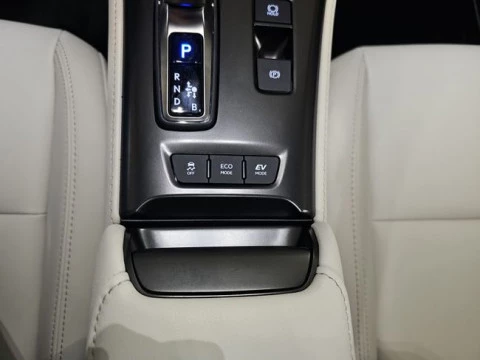 Lexus LBX 1.5 136cv HEV Elegant+