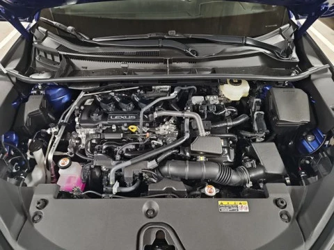 Lexus LBX 1.5 136cv HEV Elegant+