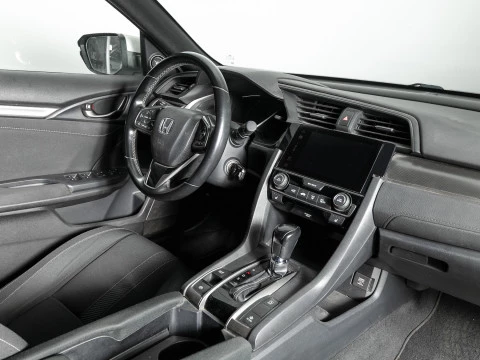 Honda Civic 1.0 I-VTEC TURBO CVT ELEGANCE NAV