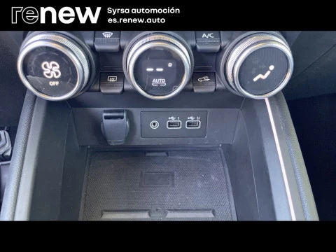 Renault Clio Techno TCe 90 (67kw)