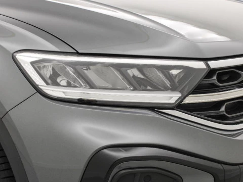 Volkswagen T-Roc 2.0 TDI DSG R-LINE 150CV 5P