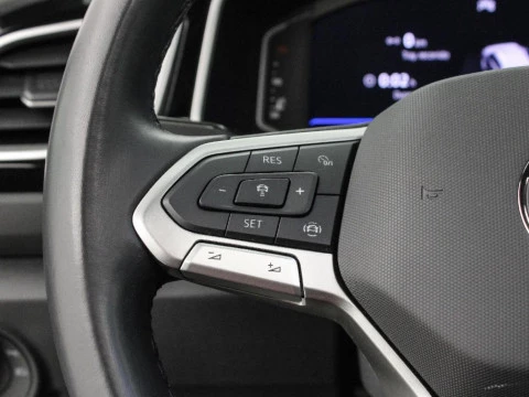 Volkswagen T-Roc 2.0 TDI DSG R-LINE 150CV 5P