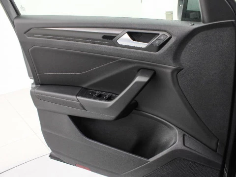 Volkswagen T-Roc 2.0 TDI DSG R-LINE 150CV 5P