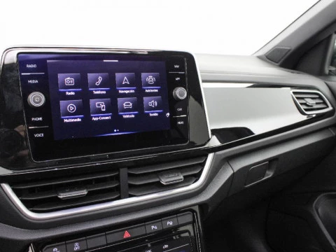 Volkswagen T-Roc 2.0 TDI DSG R-LINE 150CV 5P