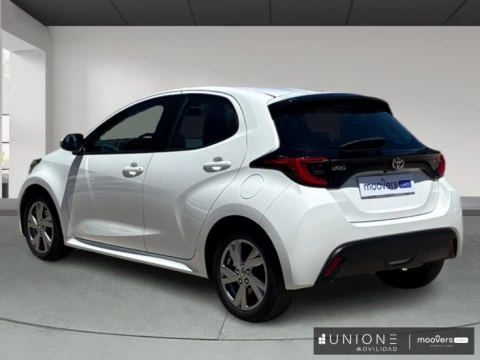Toyota Yaris TOYOTA ACTIVE PLUS 120H