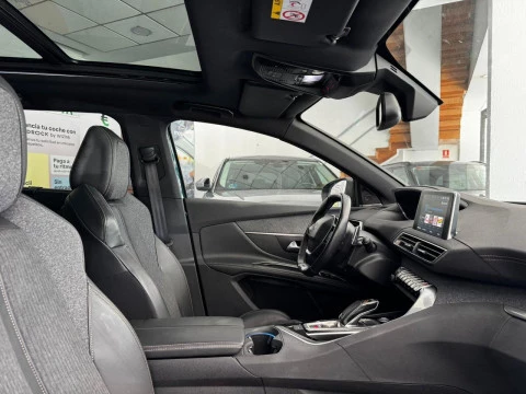 Peugeot 5008 GT 2.0L BlueHDi 133kW (180CV) S&S EAT8