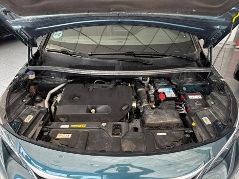 Peugeot 5008 GT 2.0L BlueHDi 133kW (180CV) S&S EAT8