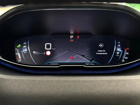 Peugeot 5008 GT 2.0L BlueHDi 133kW (180CV) S&S EAT8