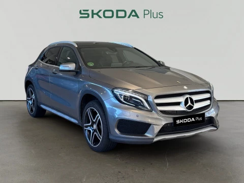 Mercedes-Benz GLA GLA 220 D 4MATIC AMG LINE