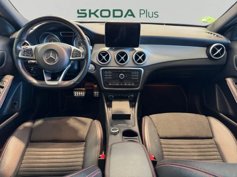 Mercedes-Benz GLA GLA 220 D 4MATIC AMG LINE