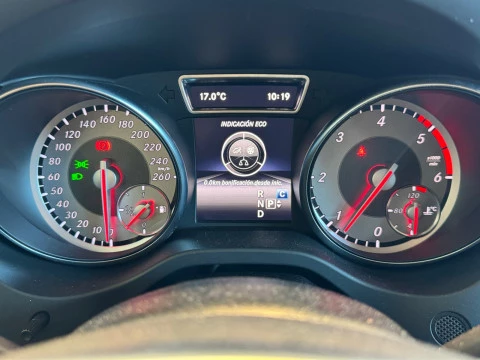 Mercedes-Benz GLA GLA 220 D 4MATIC AMG LINE