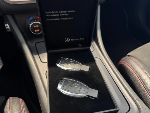 Mercedes-Benz GLA GLA 220 D 4MATIC AMG LINE