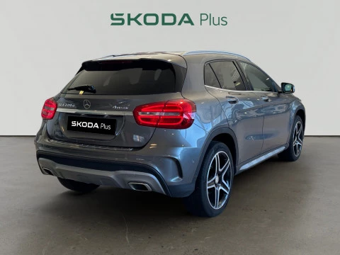 Mercedes-Benz GLA GLA 220 D 4MATIC AMG LINE