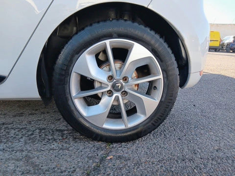 Renault Clio Limited 1.2 16v 55kW (75CV)