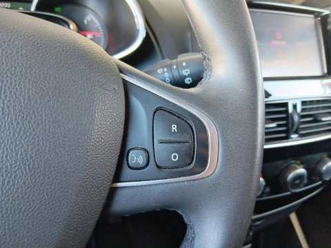 Renault Clio Limited 1.2 16v 55kW (75CV)