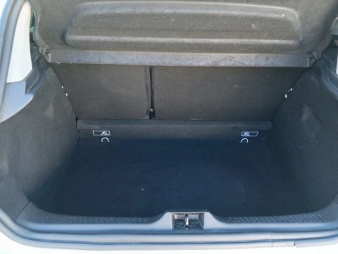 Renault Clio Limited 1.2 16v 55kW (75CV)