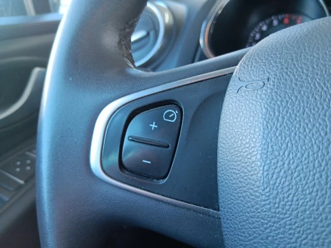 Renault Clio Limited 1.2 16v 55kW (75CV)