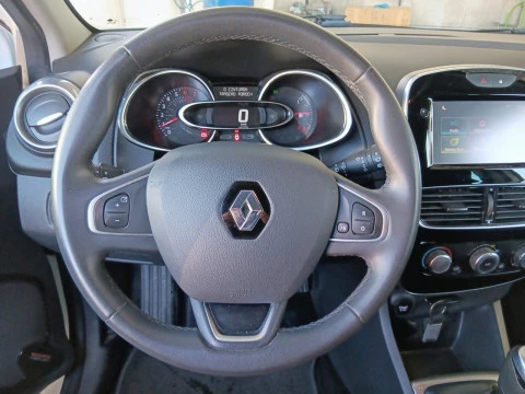Renault Clio Limited 1.2 16v 55kW (75CV)