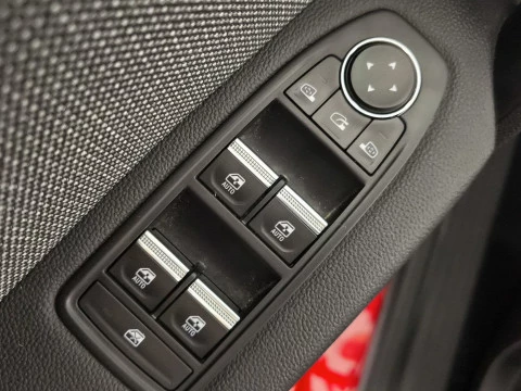 Renault Captur  Gasolina/gas  TCe Techno 74kW GLP