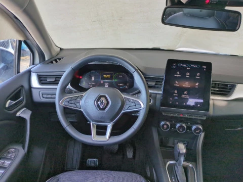 Renault Captur techno Fast Track E-Tech híbrido 105 kW