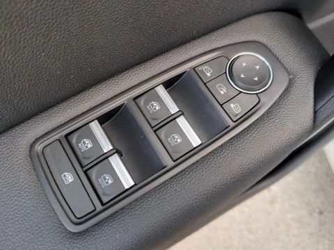 Renault Captur techno Fast Track E-Tech híbrido 105 kW