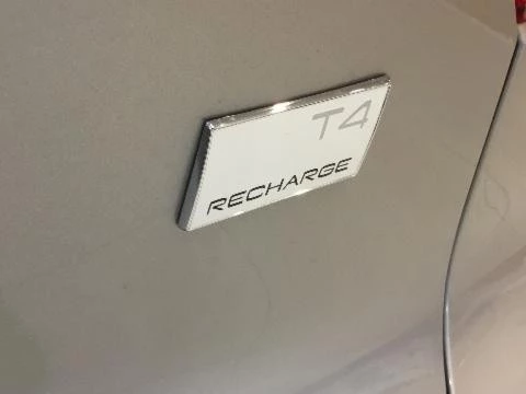 Volvo XC40 XC40 Recharge Plus, T4 plug-in hybrid, Eléctrico