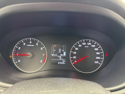 Hyundai i20 1.0 TGDI 74kW (100CV) Drive & Skate