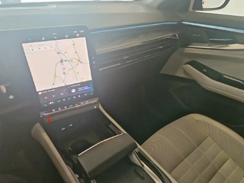 Renault Espace Iconic E-Tech full hybrid 146kW