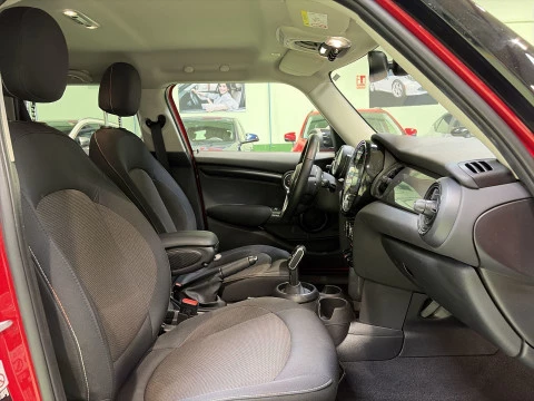 MINI Cooper 100 kW (136 CV)